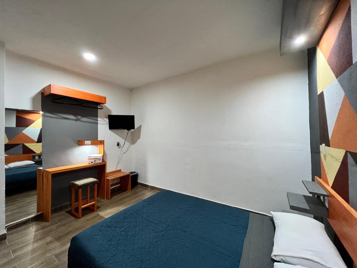 Casa Aura Bed & Breakfast Morelia Exterior photo