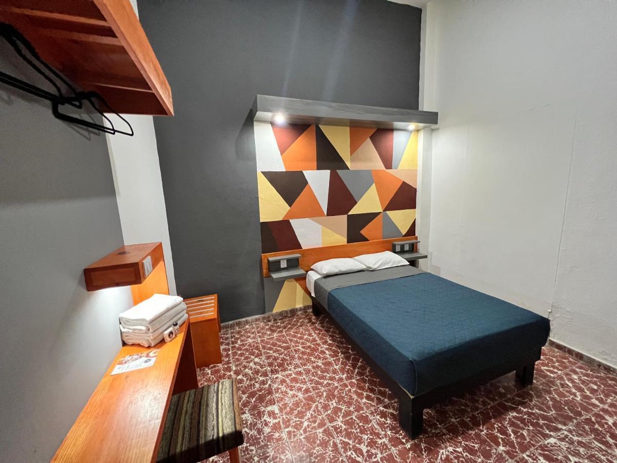 Casa Aura Bed & Breakfast Morelia Exterior photo